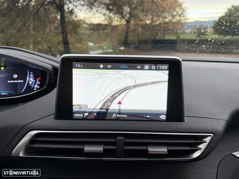 Peugeot 5008 1.5 BlueHDi Allure Pack EAT8 - 27