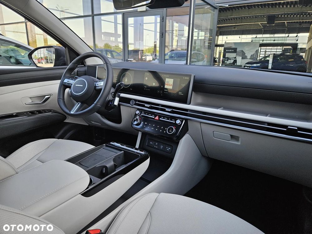 Hyundai Tucson 1.6 T-GDi HEV Platinum 2WD - 17