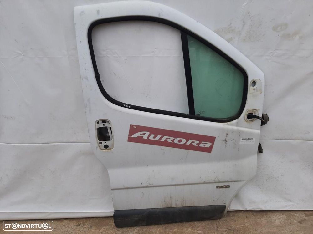 PORTA FRENTE DIREITA OPEL VIVARO - 1