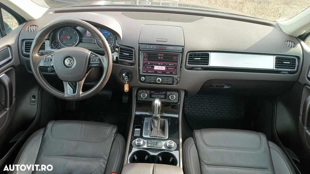 Volkswagen Touareg V6 TDI BMT Supreme Plus - 22