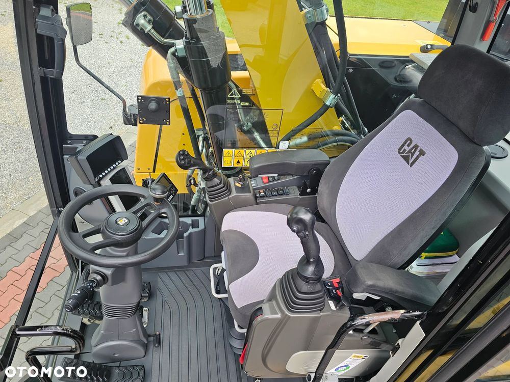 Caterpillar M 315 F - 8