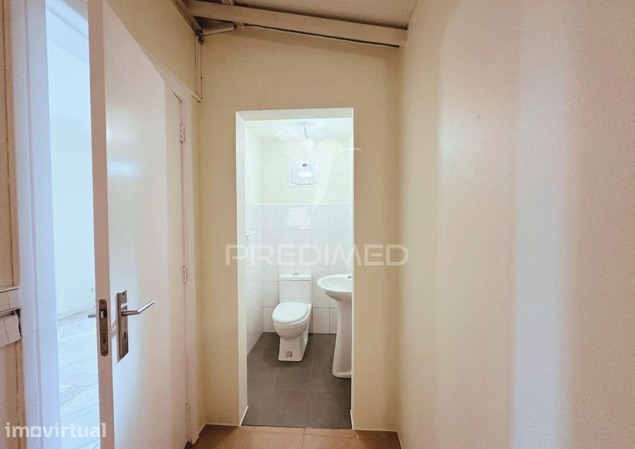 Moradia T2 Renovada com Logradouro – Monte, Funchal - Grande imagem: 3/12