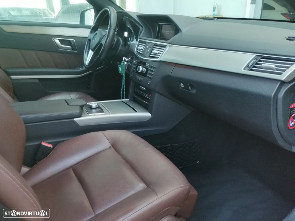 Mercedes-Benz E 300 Bluetec Hybrid Avantgarde - 11