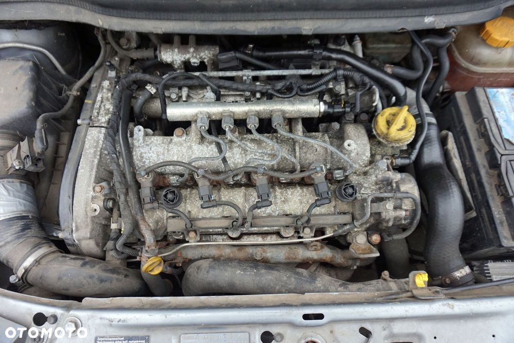 SILNIK ZAFIRA B 1.9 CDTI 150KM Z19DTH OPEL 2005-2008 - 1