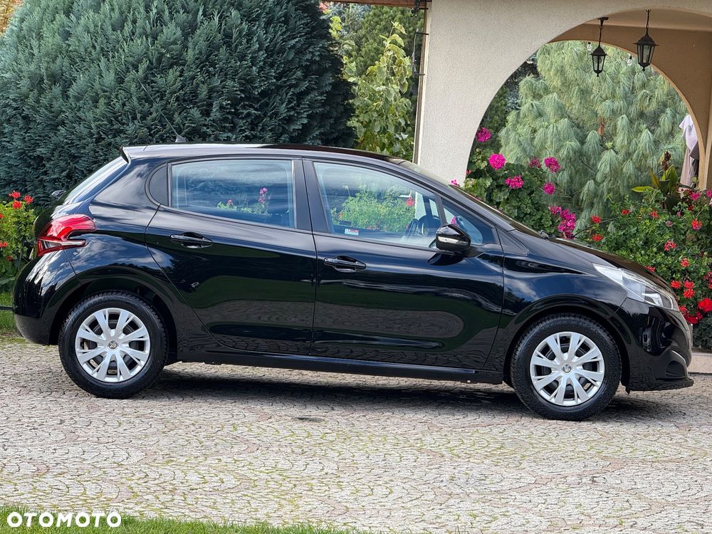 Peugeot 208 1.2 PureTech GPF Allure S&S - 12