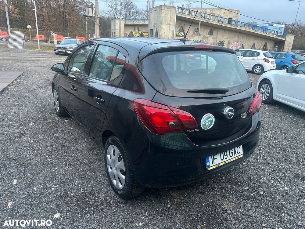 Opel Corsa 1.2 TWINPORT ECOTEC Active - 4