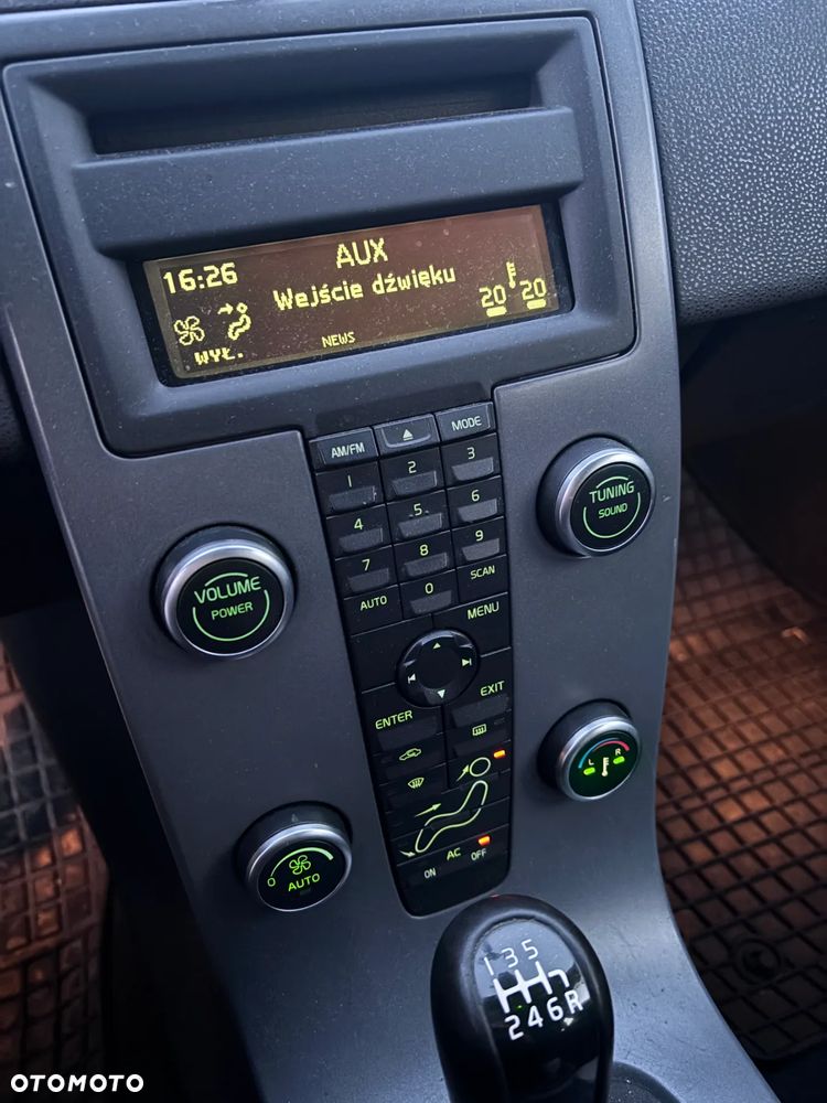 Volvo V50 D4 Kinetic - 7