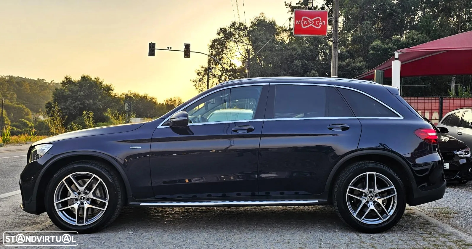 Mercedes-Benz GLC 220 d 4Matic 9G-TRONIC AMG Line - 3