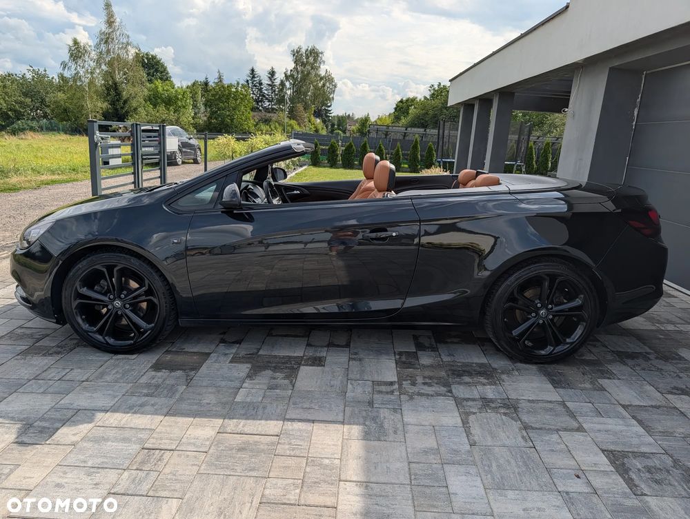 Opel Cascada 2.0 CDTI Cosmo S&S - 20