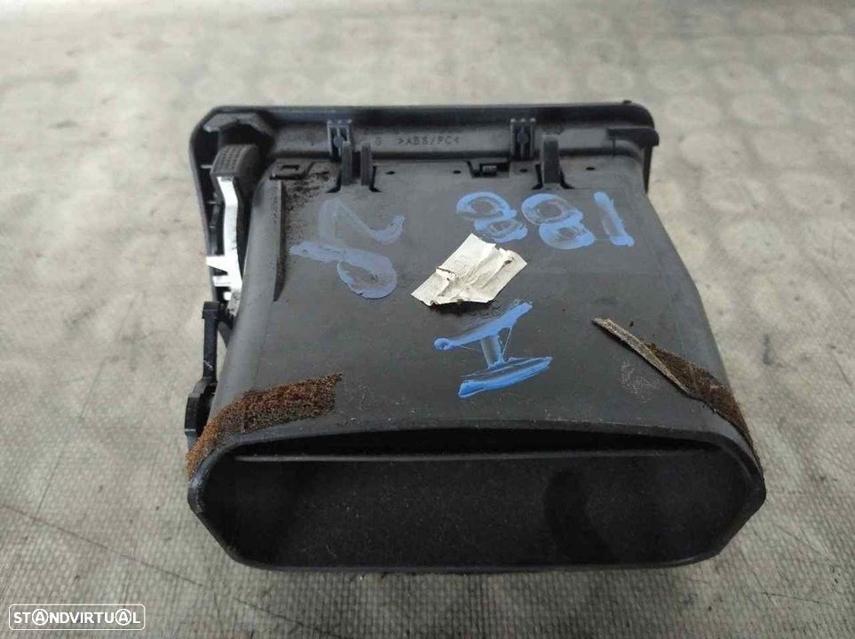 GRELHA VENTILADORA TOYOTA COROLLA - 2