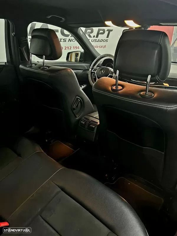 Mercedes-Benz E 300 BLUETEC Hybrid Avantgarde - 13