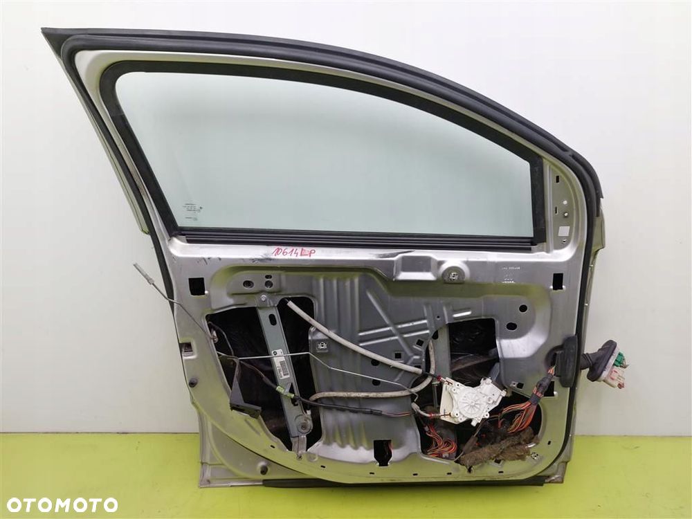 Drzwi przednie lewe przód Dodge Caliber 2006-2011 SREBRNE - 4