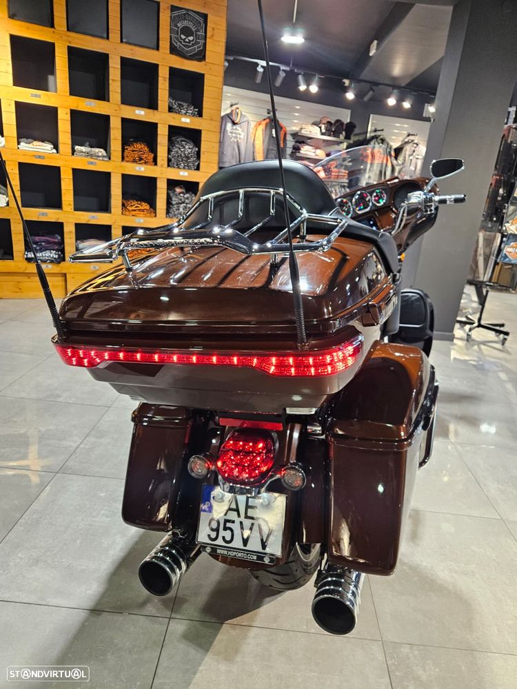 Harley-Davidson Ultra Limited CVO - 6