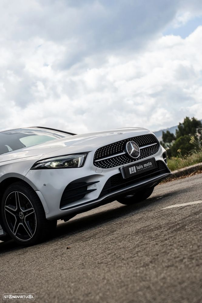 Mercedes-Benz A 250 e 8G-DCT AMG Line - 11