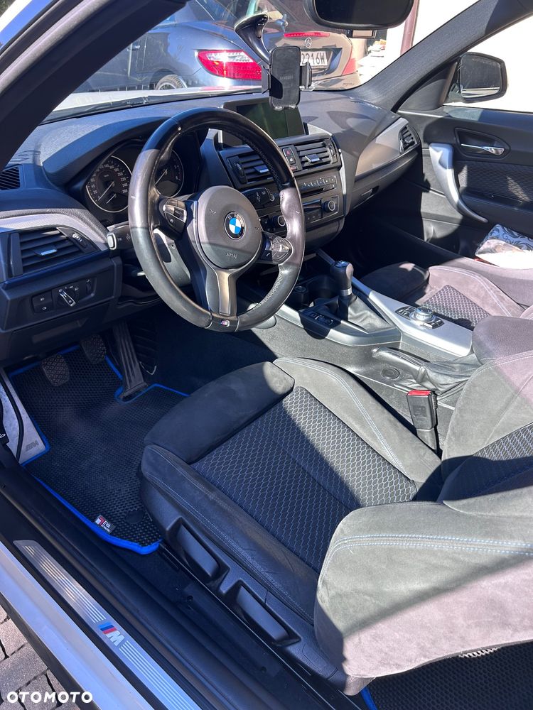BMW Seria 2 220d Sport Line - 10