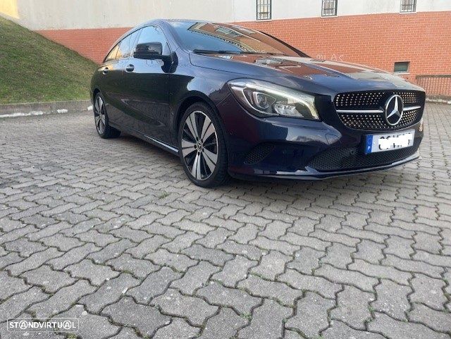 Mercedes-Benz CLA 200 d Shooting Brake Urban Aut. - 2
