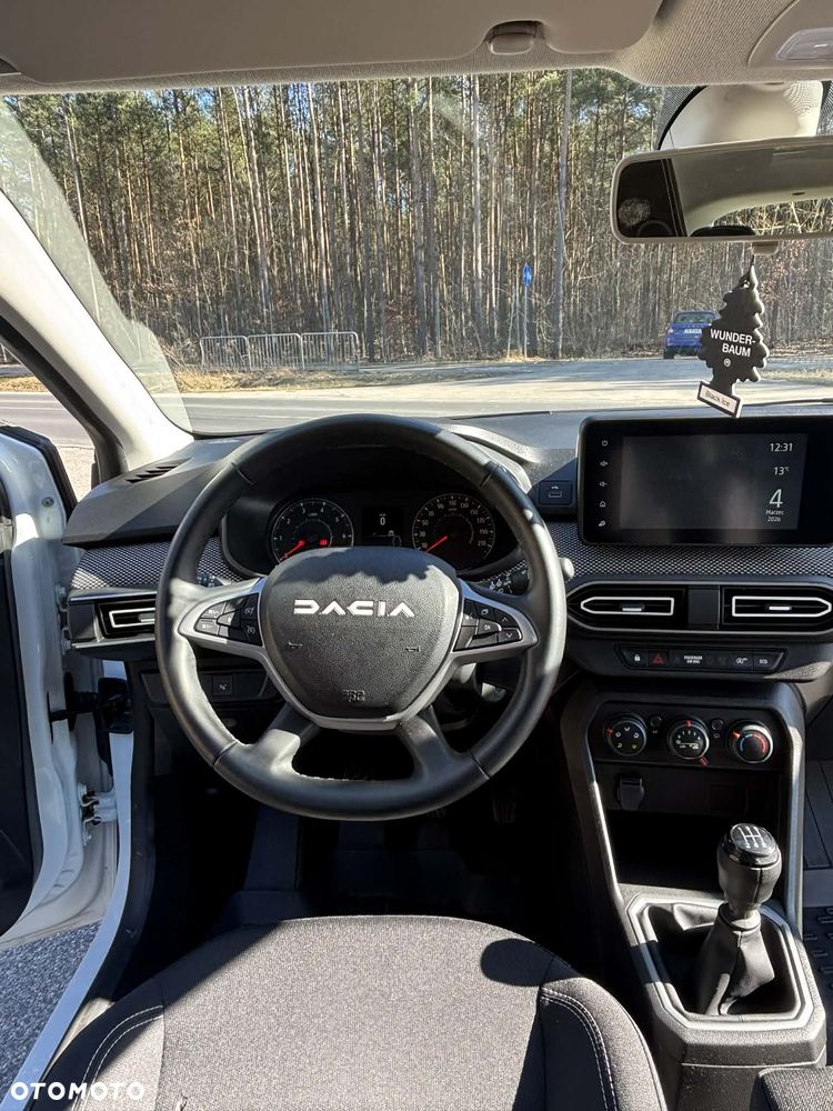 Dacia Sandero - 5