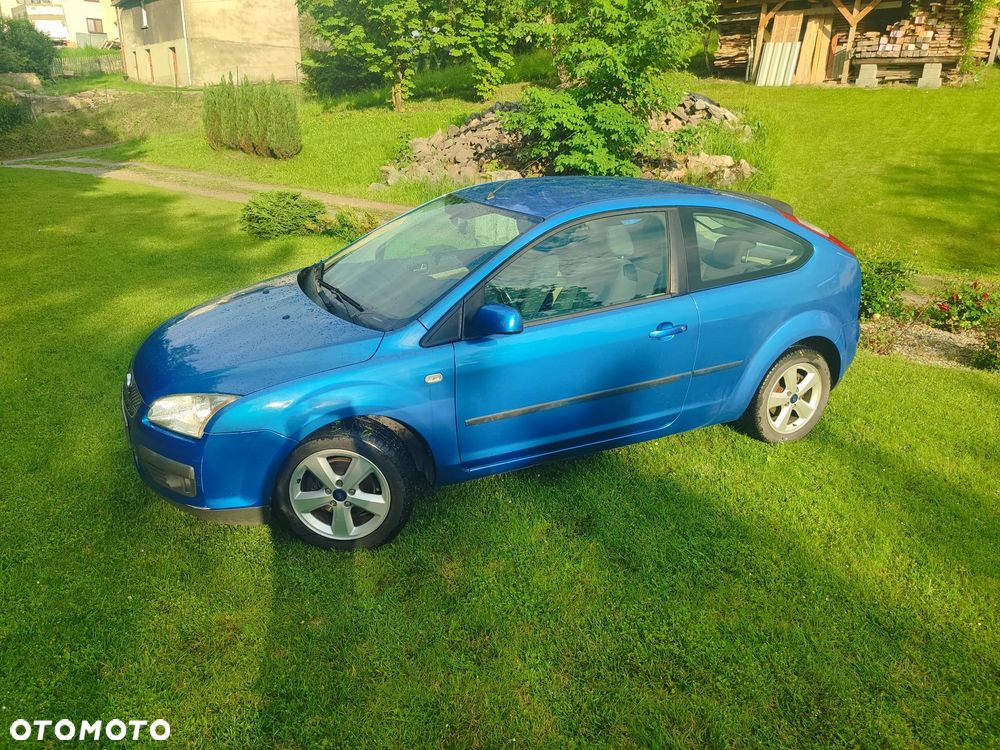 Ford Focus 1.6 16V Style - 4