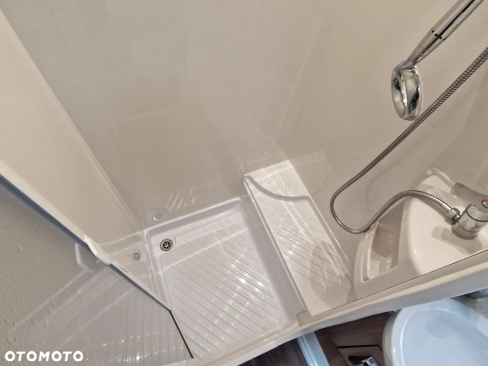 SWIFT Charisma 565 SE LUX - 18