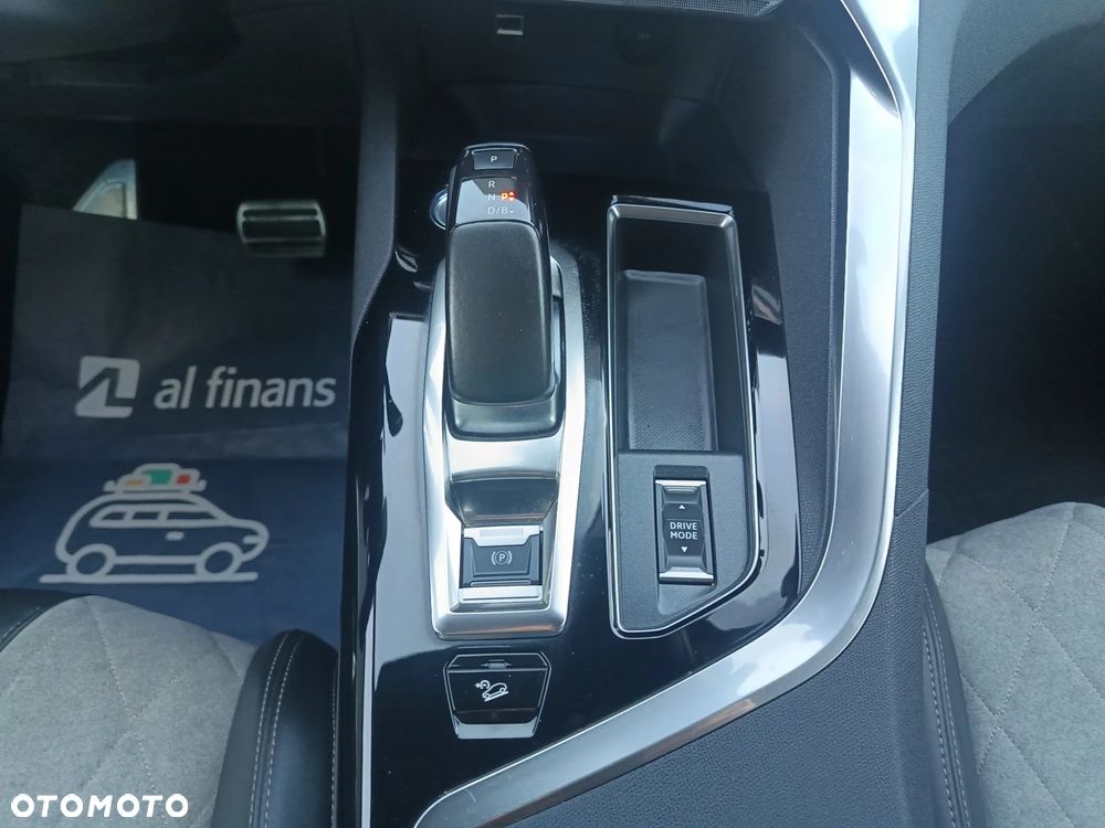 Peugeot 3008 - 32