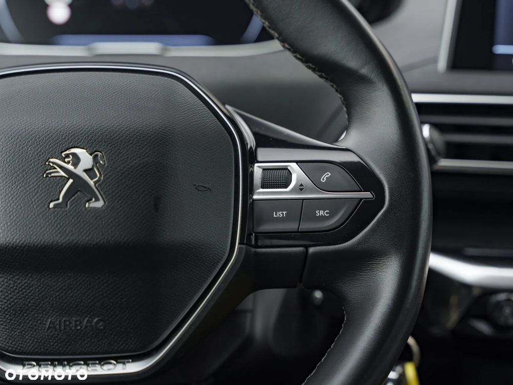 Peugeot 3008 1.5 BlueHDi Allure S&S - 24