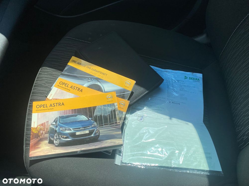 Opel Astra 1.7 CDTI DPF Color Edition - 23