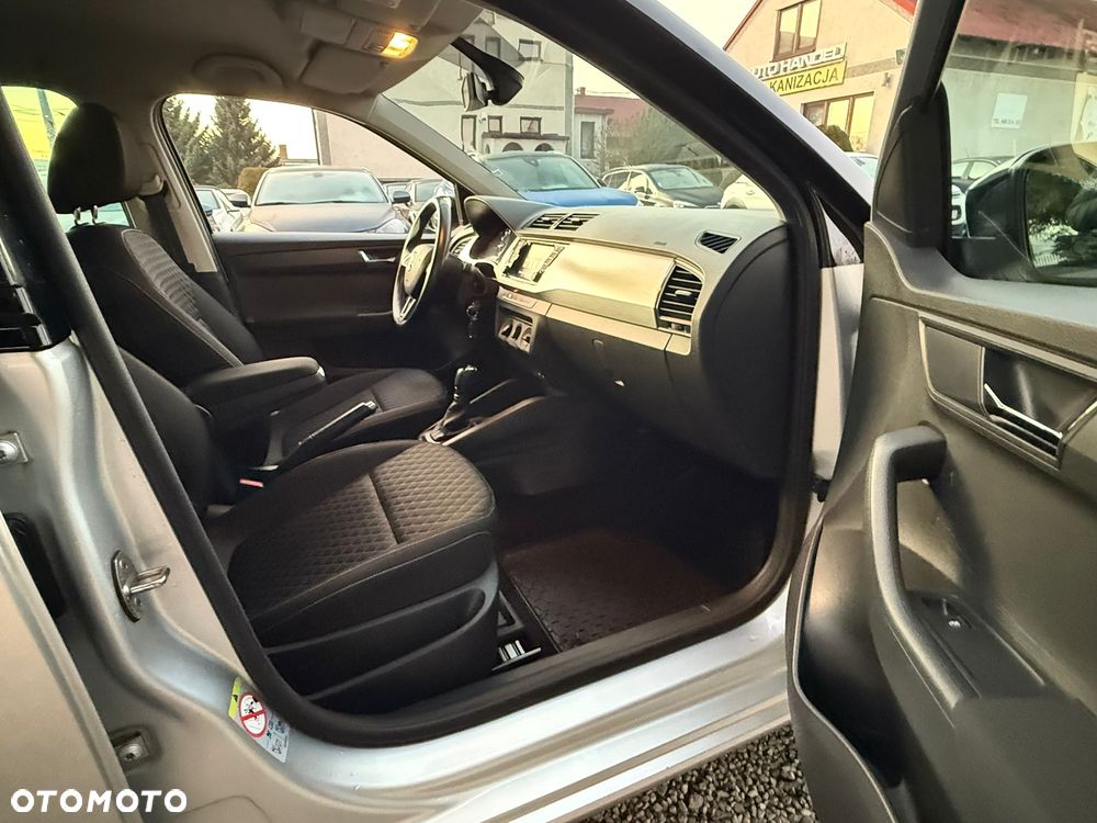 Skoda Fabia 1.0 TSI DSG Monte Carlo - 28