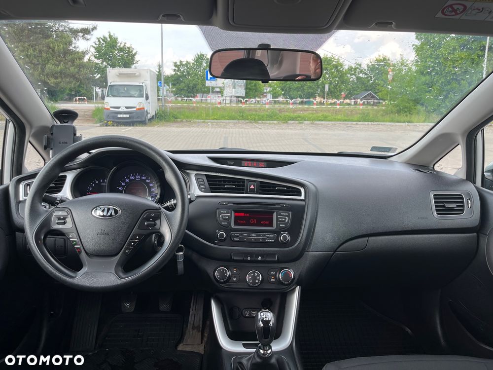 Kia Ceed 1.4 CRDi S - 10