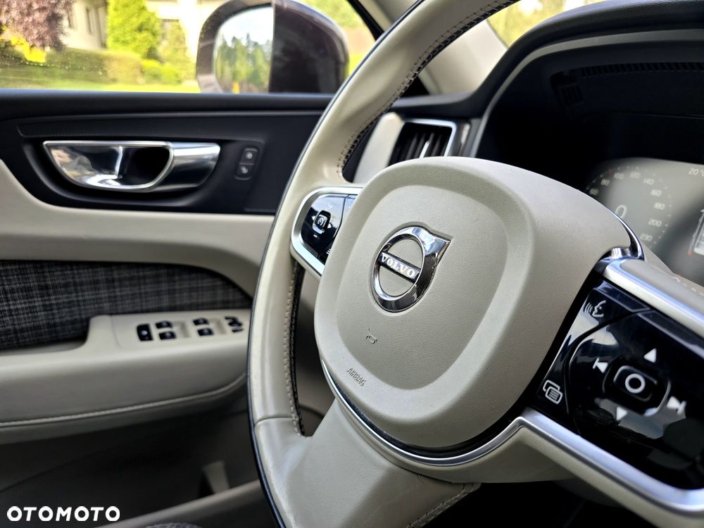 Volvo XC 60 - 26