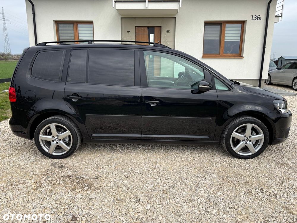 Volkswagen Touran 1.6 TDI DPF BlueMotion Technology Trendline - 6