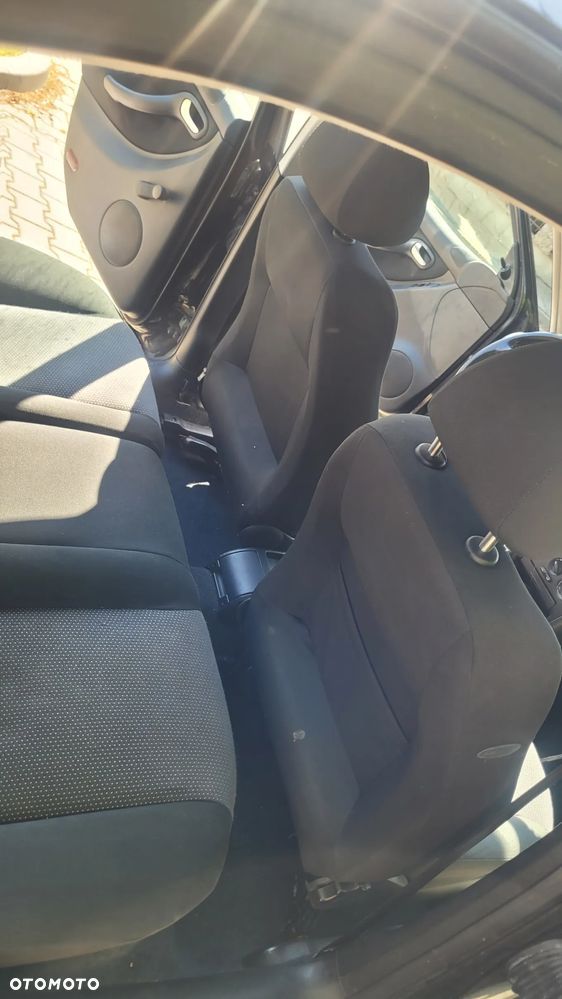 Seat Leon 1.6 Spirit Cool - 11