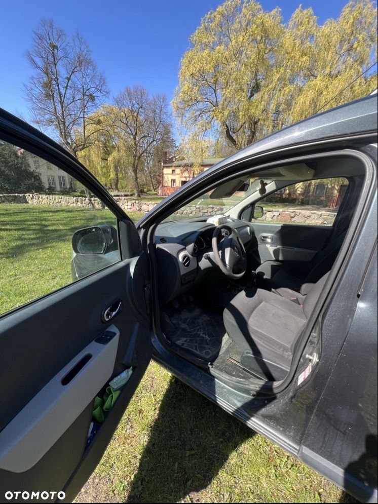 Dacia Dokker 1.6 Laureate - 24