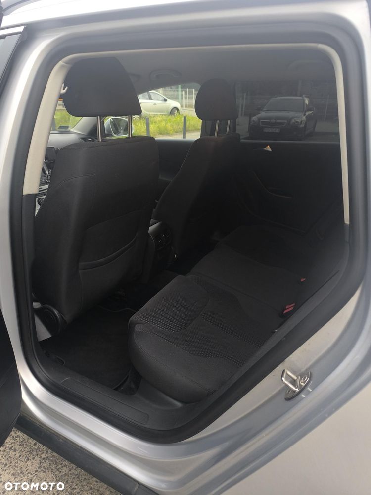 Volkswagen Passat 1.4 TSI Comfortline - 13
