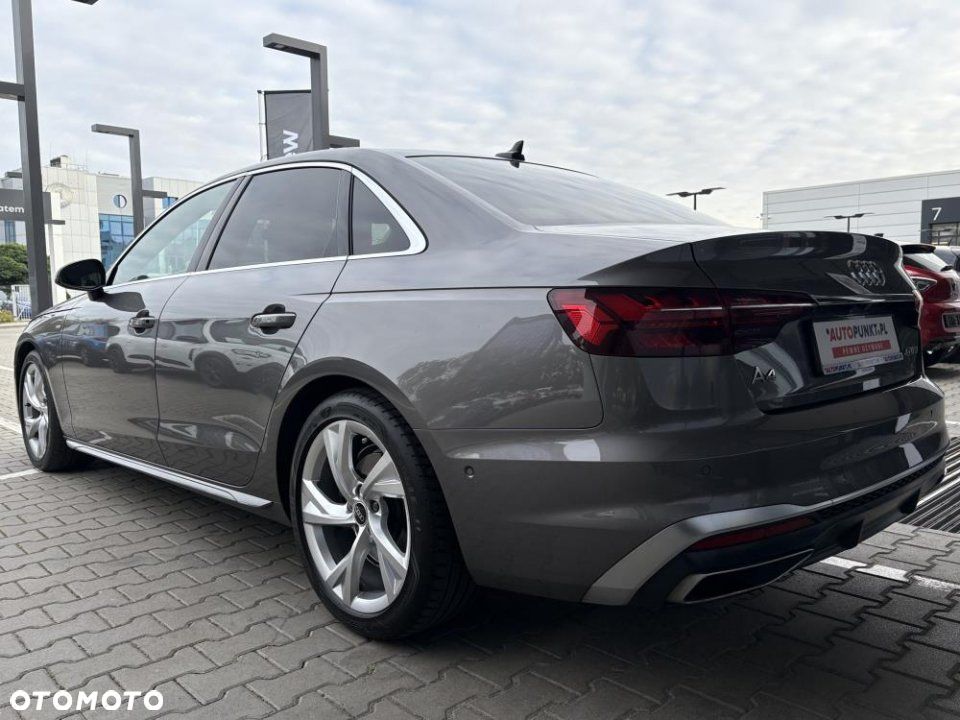 Audi A4 Limousine - 22