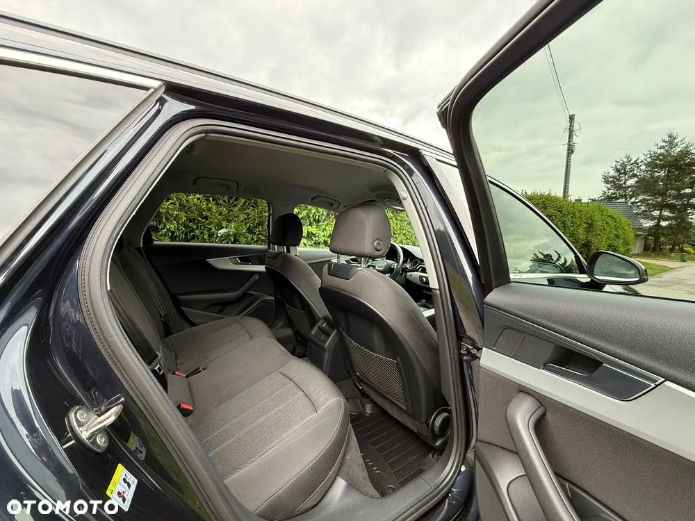 Audi A4 Avant 2.0 TDI S tronic quattro - 25