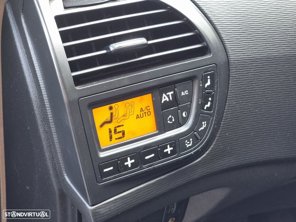Citroën C4 Grand Picasso 1.6 HDi Exclusive CMP6 - 9