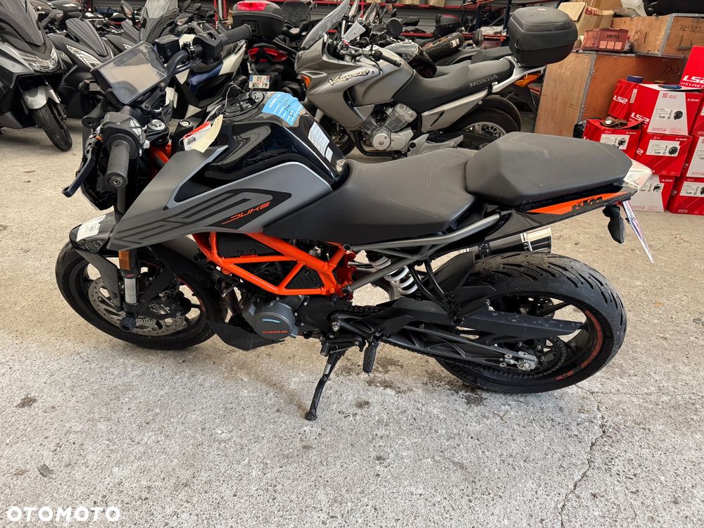 KTM Duke - 4
