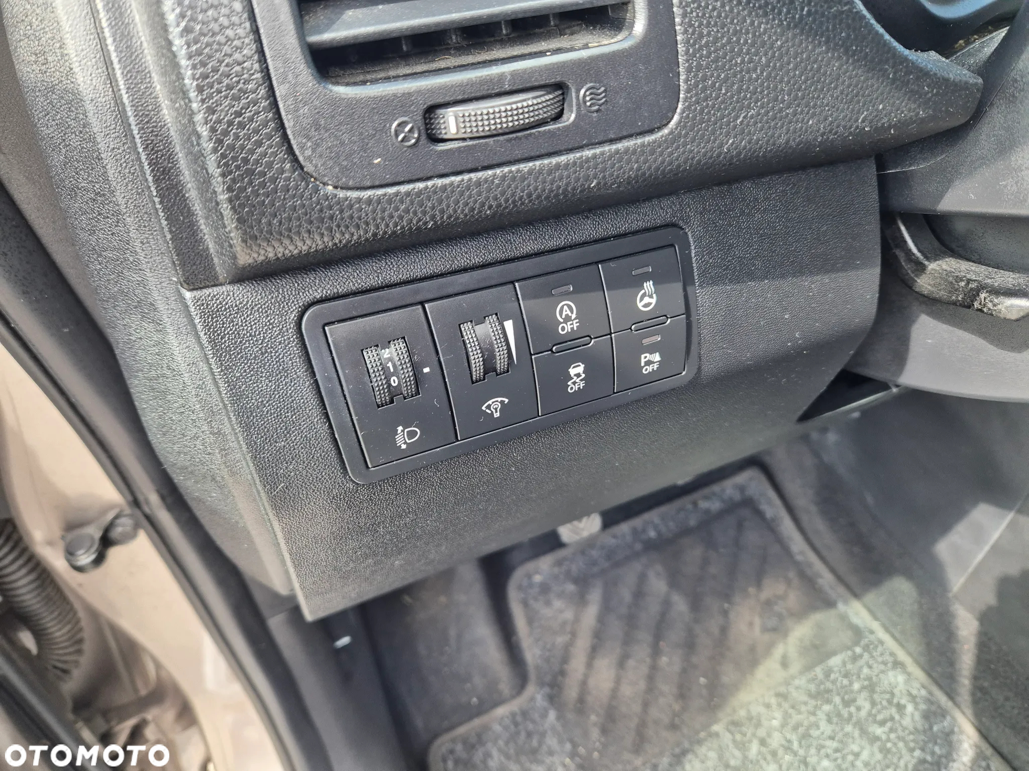 Hyundai ix20 1.6 Premium - 9