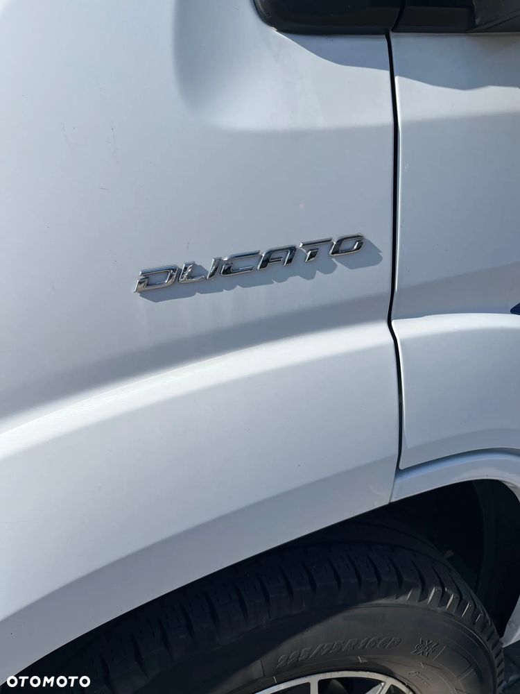 KNAUS LIVE WAVE - 21