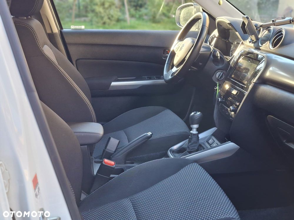 Suzuki Vitara 2021 photo 4