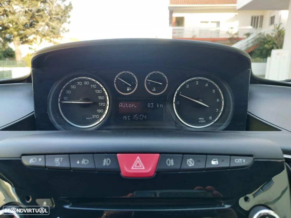 Lancia Ypsilon 1.2 S&S Urban - 23