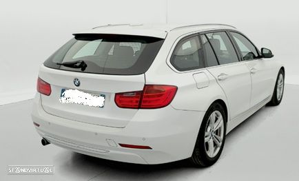 BMW 320 d EfficientDynamics Line Luxury - 9