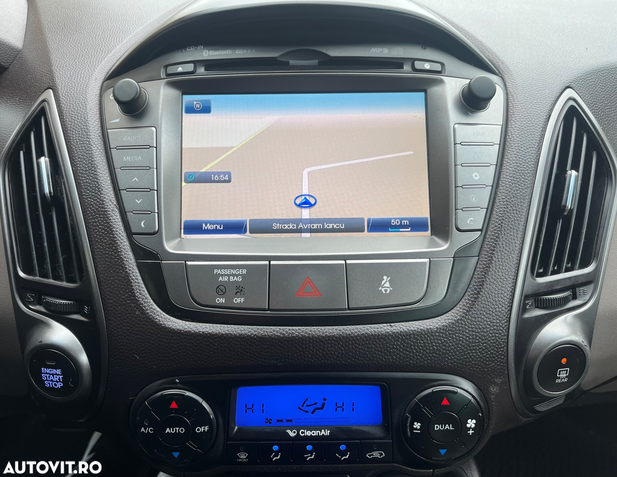 Hyundai ix35 2.0 CRDI 4WD Automatik Premium - 17