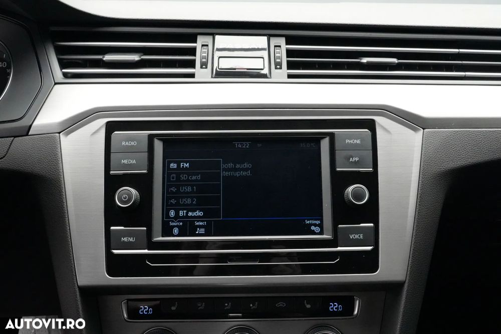 Volkswagen Passat 2.0 TDI DSG Highline - 23