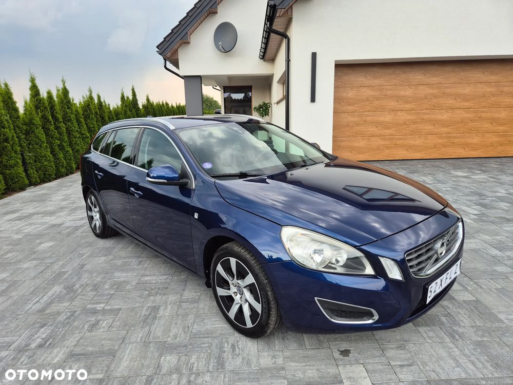 Volvo V60 T3 Ocean Race - 1