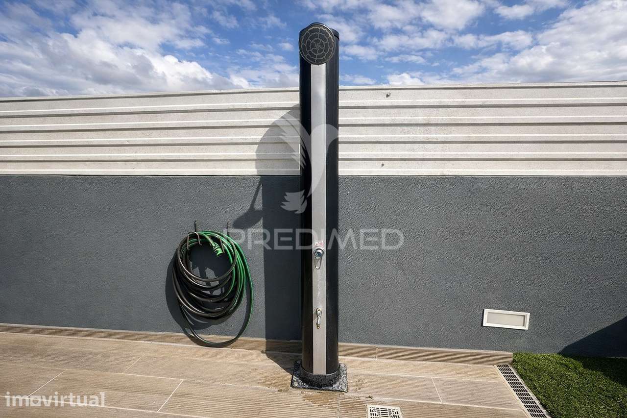 Moradia Isolada T6_Piscina_Garagem_Tertúlia_Alhos Vedros_Moita - Grande imagem: 5/39