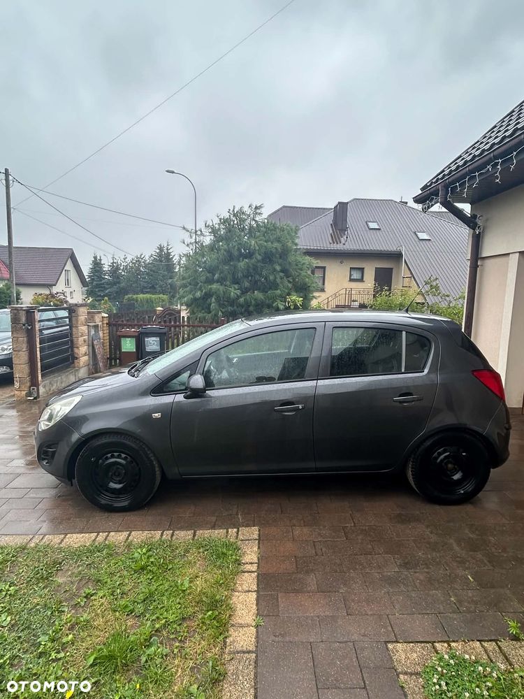 Opel Corsa 1.2 16V Enjoy - 4