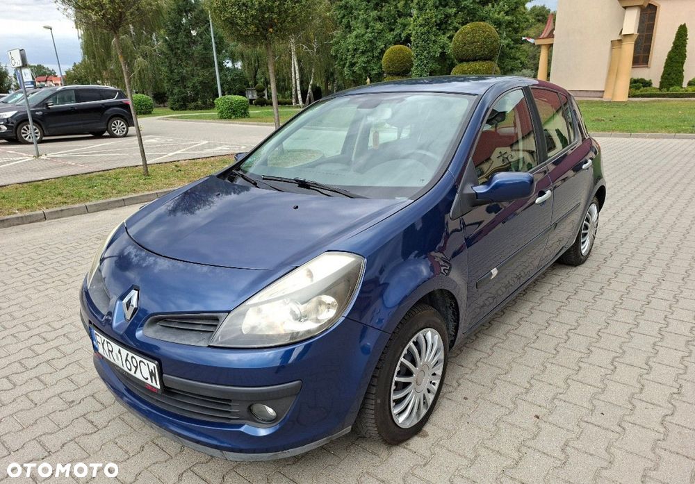 Renault Clio - 3