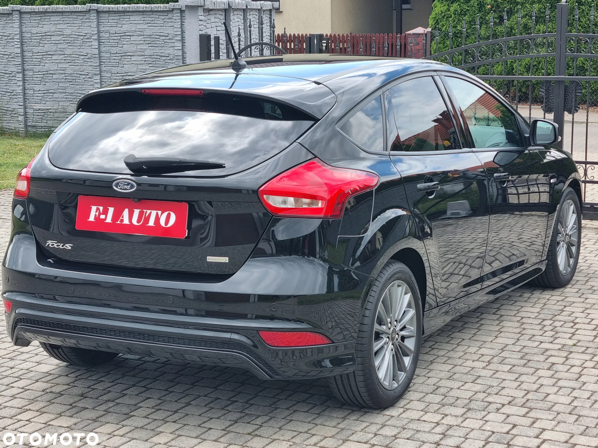 Ford Focus 1.0 EcoBoost Start-Stopp-System ST-LINE X - 16