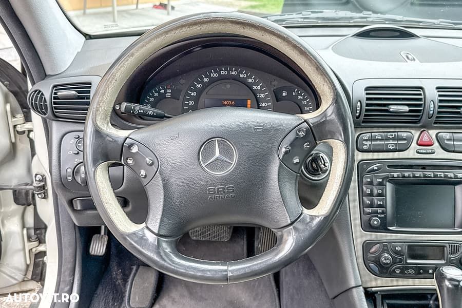 Mercedes-Benz C - 10